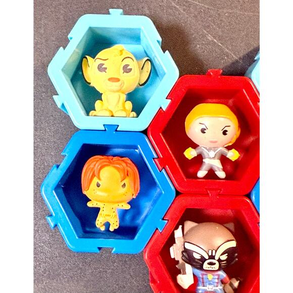 NANO Wow! PODS connectable collectible figures Disney marvel DC characters - Picture 2 of 3
